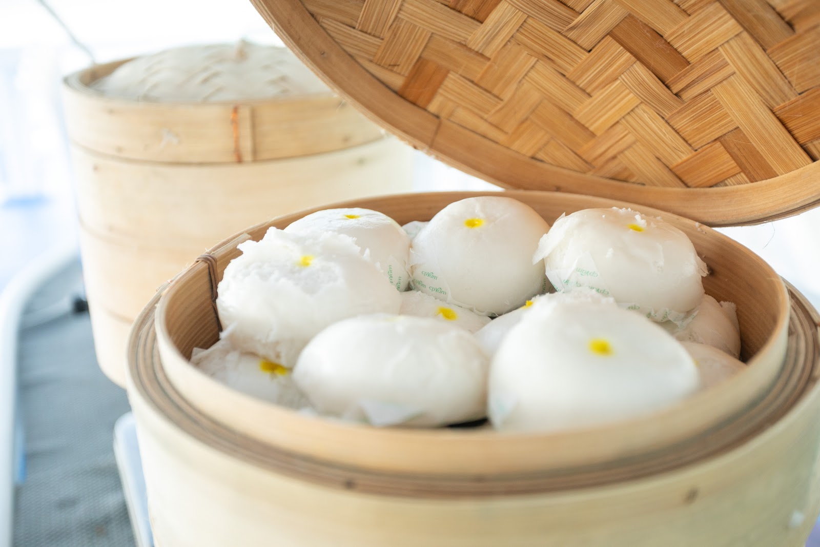 Śniadanie dim sum na łodzi MV Koon